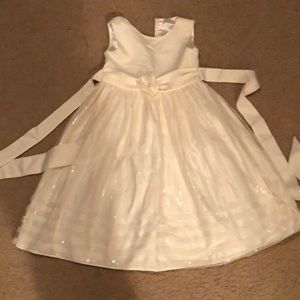 Flower girl dress